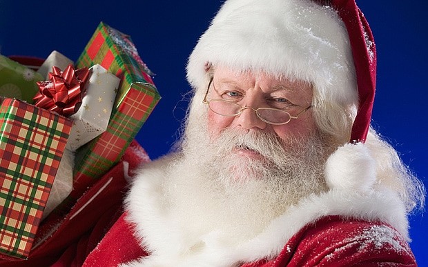 8 Tips to Choosing the Right Christmas Gifts for Employees and Customers